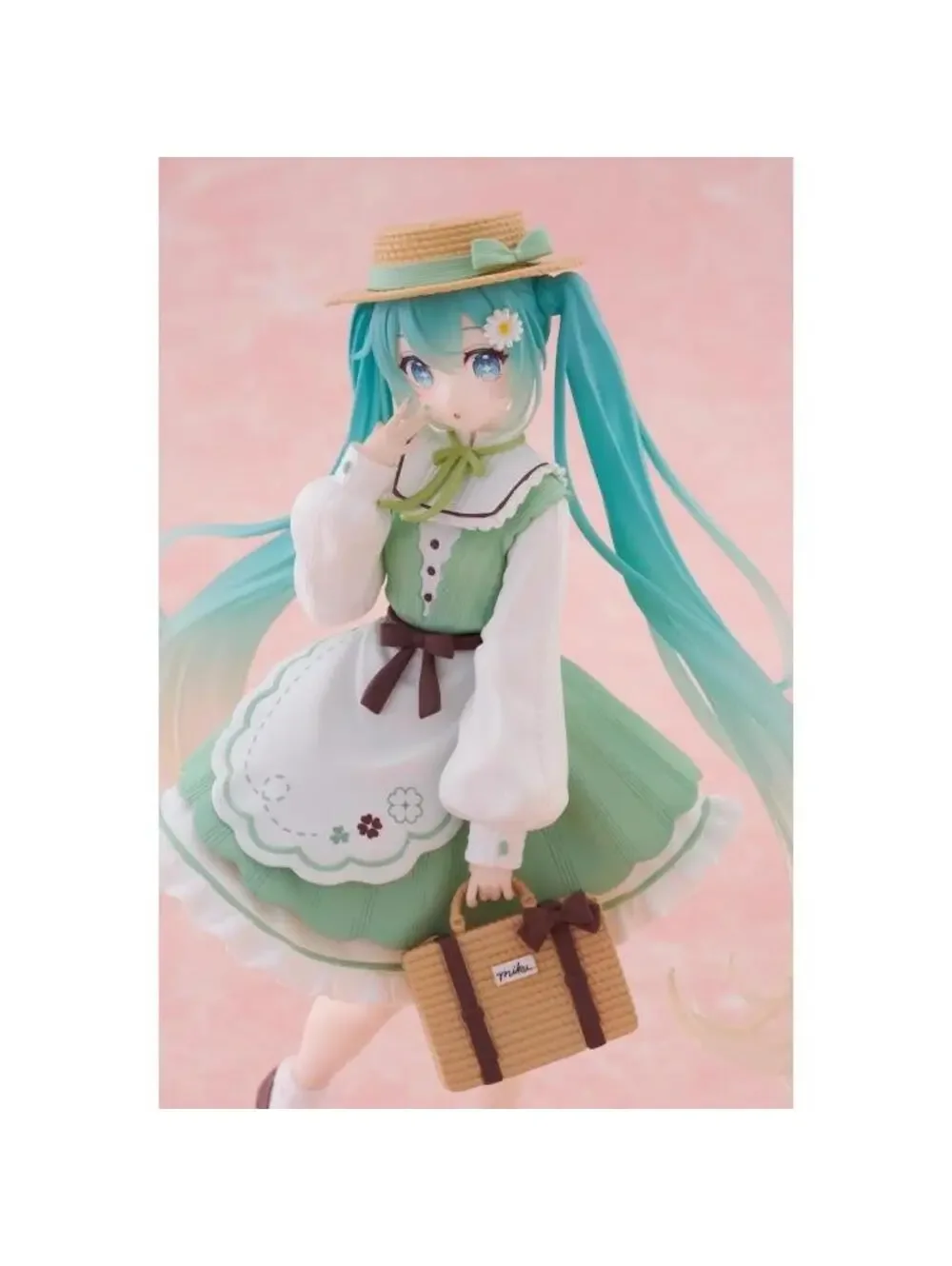 SEGA Hatsune Miku Luminasta Figure New Country Style Cottagecore